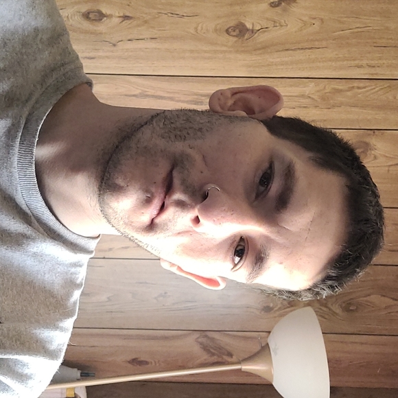 Meet your Posher, George - Picture 1 of 1